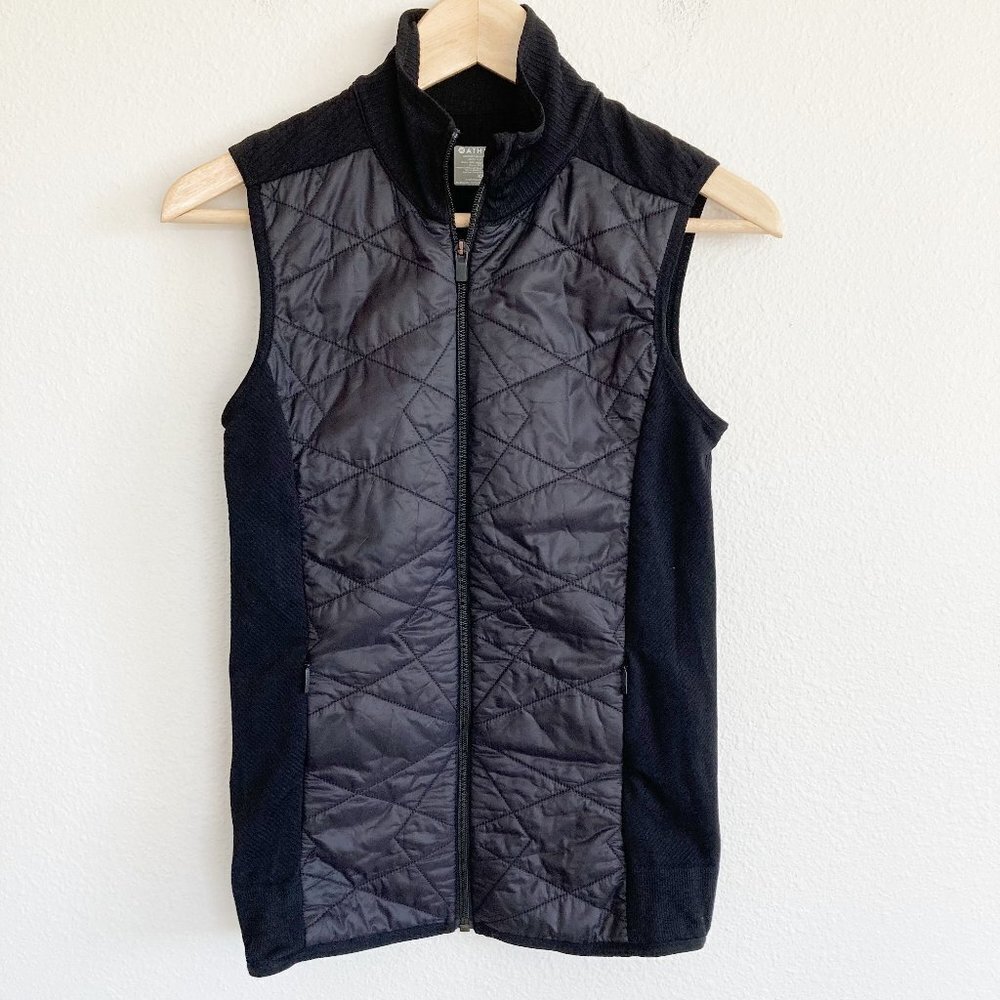 Athleta Lightweight Quilted Knit Puffer Vest